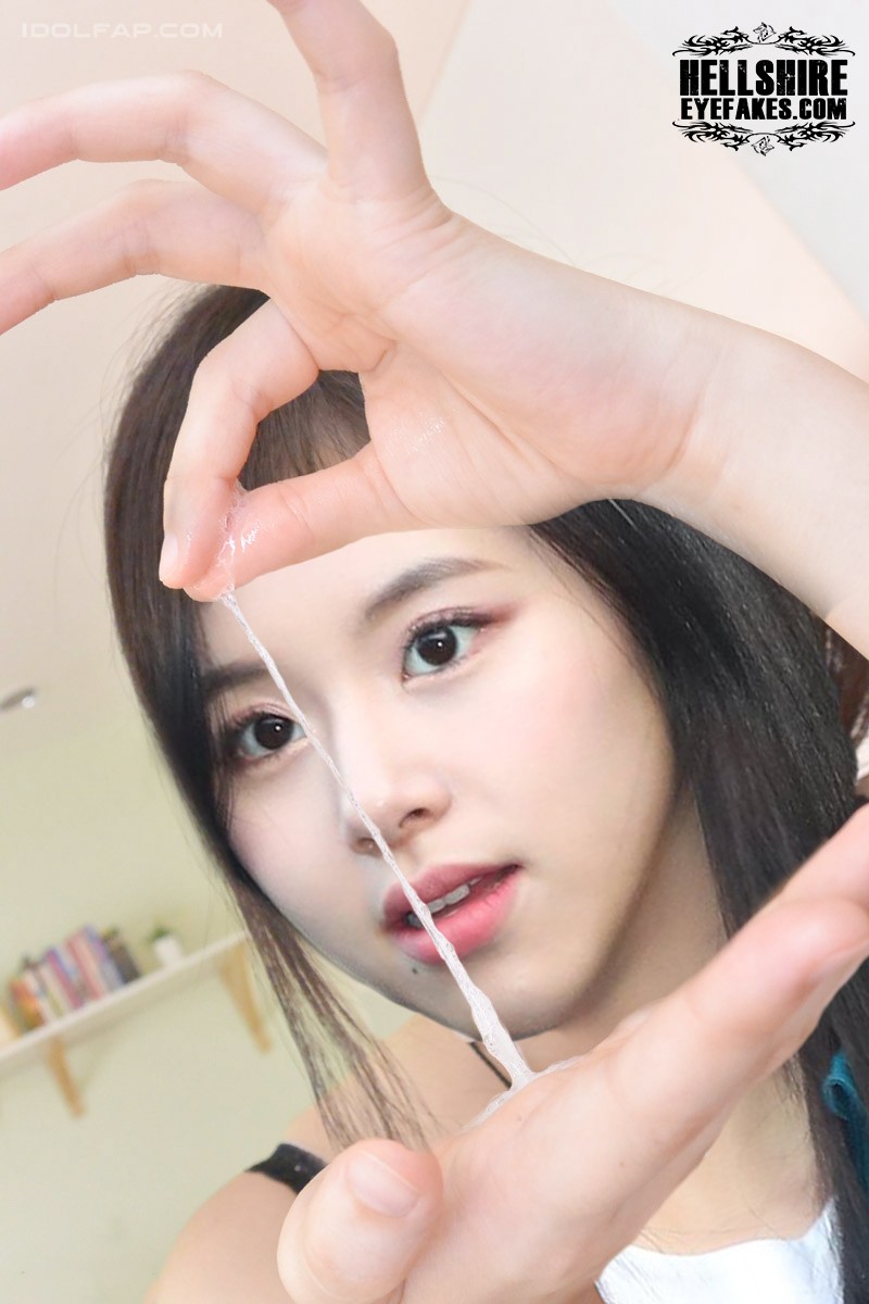 Chaeyoung - cum fake 0