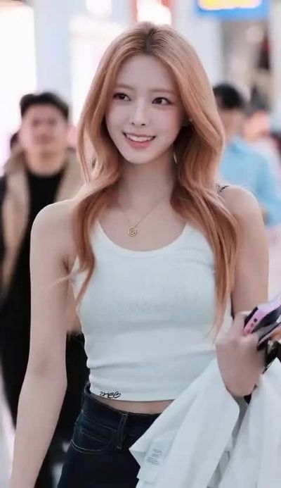 Yuna - shows boobs