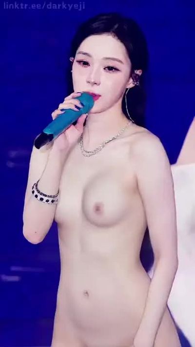 Winter - naked stage