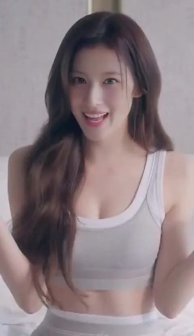 Sana - shows tits
