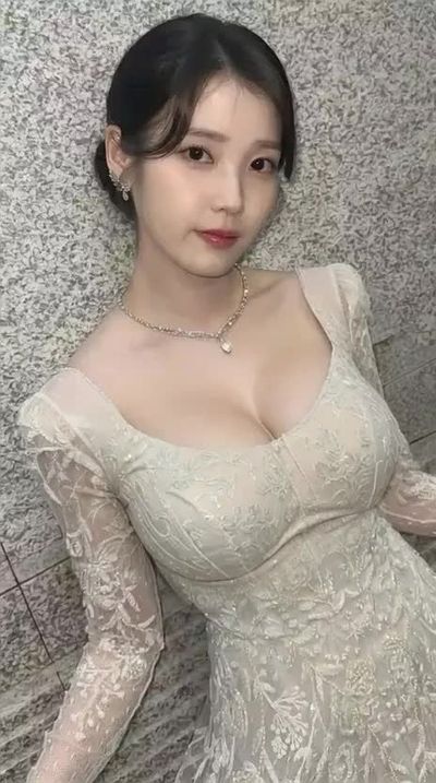 IU - big boobs