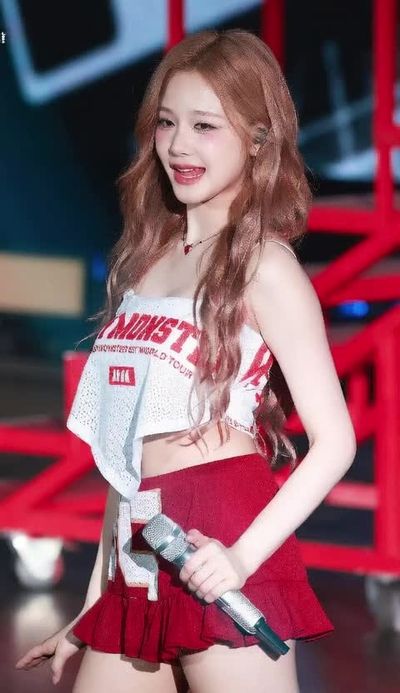 Pharita - shows boobs