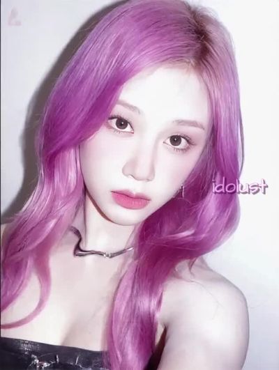 Pharita - gives handjob