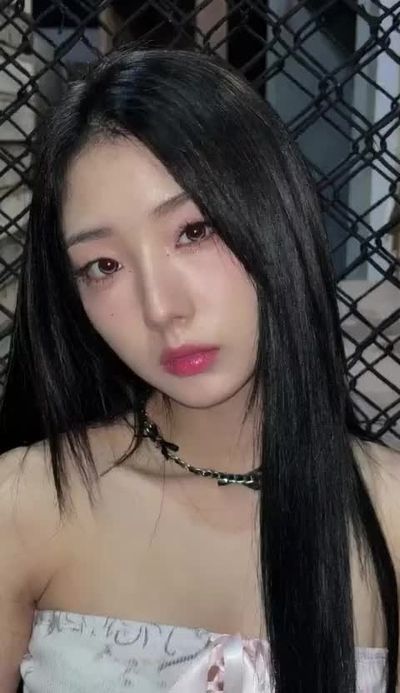 Yeojin - cum on face