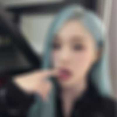 Gahyeon - sucking cock