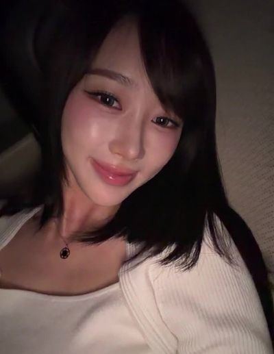 Giselle - facial