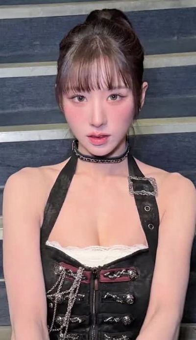 Heejin - cum on face