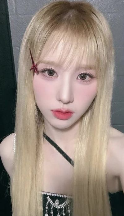 Heejin - cum on face