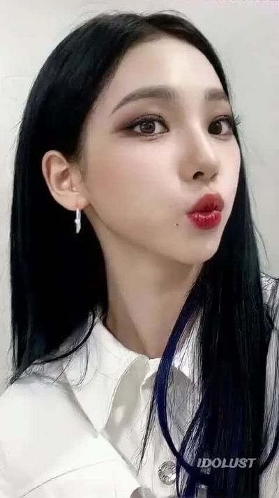 Karina - sucking deep