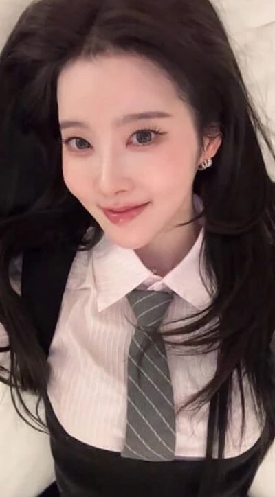 Sieun - cum on face