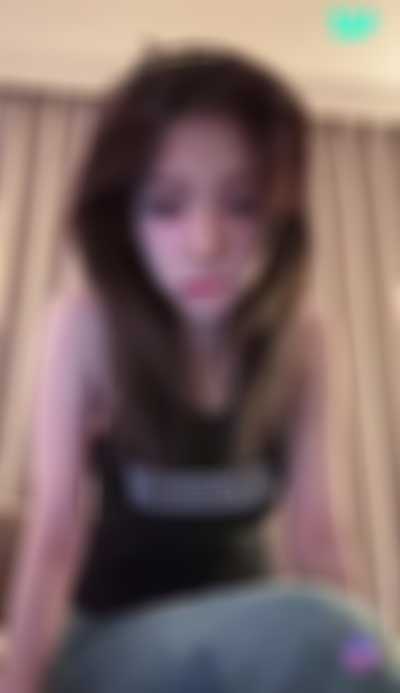 Karina - play with pussy