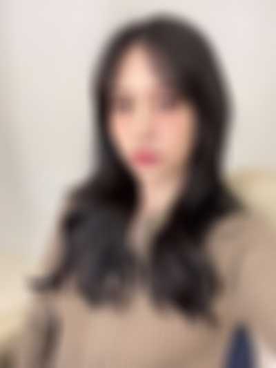 Mina - anal training