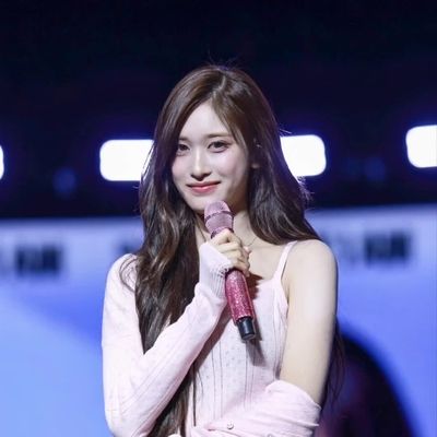 Leeseo - riding