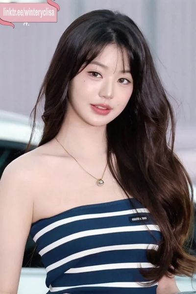 Wonyoung - titjob