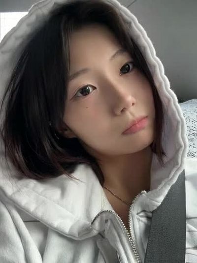 Youngeun - blowjob