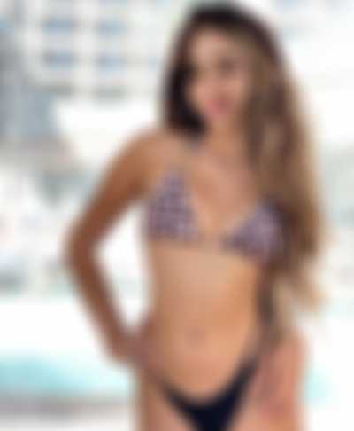 Karina - nude