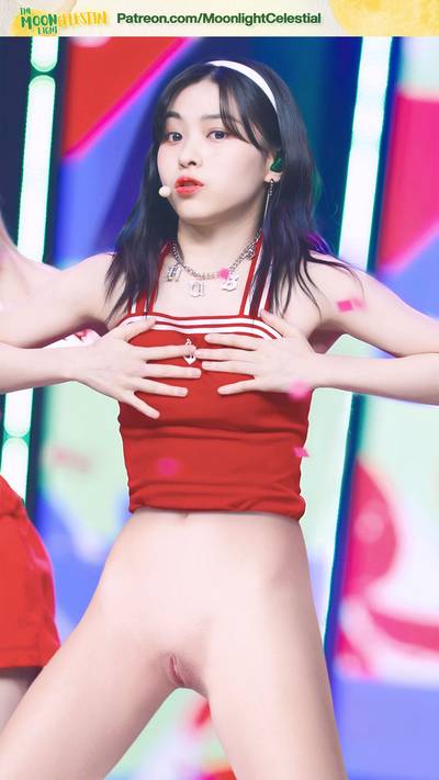 Ryujin - shows pussy stage