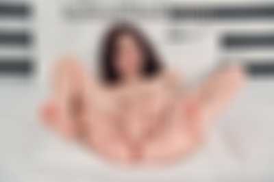 Ryujin - play with pussy